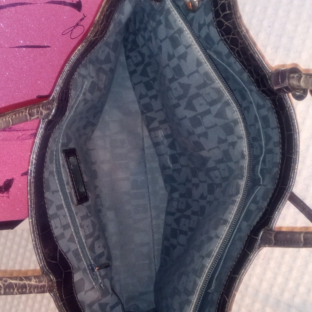 Furla | Brown Leather Croc Embossed | Crossbody & Top Handles | EUC - Picture 9 of 14